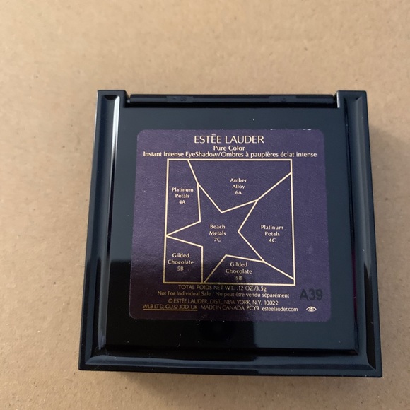 Estée Lauder Makeup Bundle - Picture 3 of 6